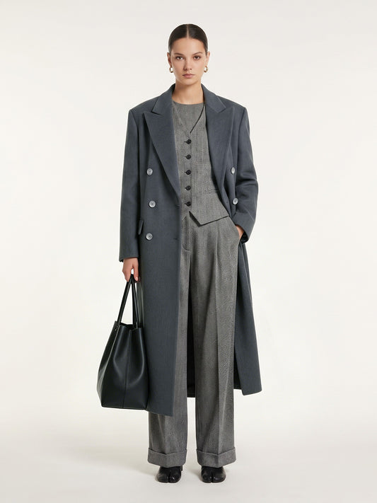 OVERSIZED SILHOUETTE WOOL COAT