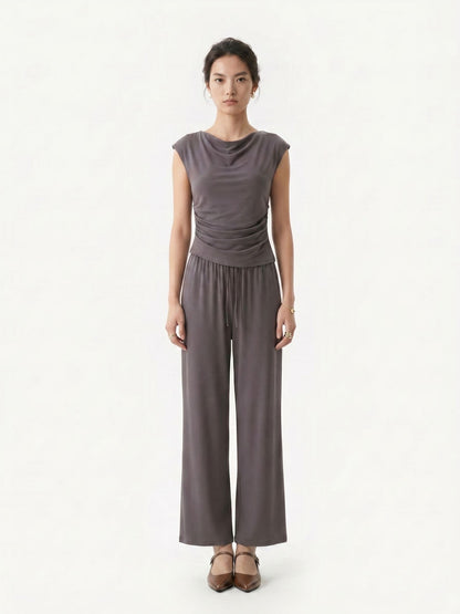 SLEEVELESS TOP & STRAIGHT PANTS SET