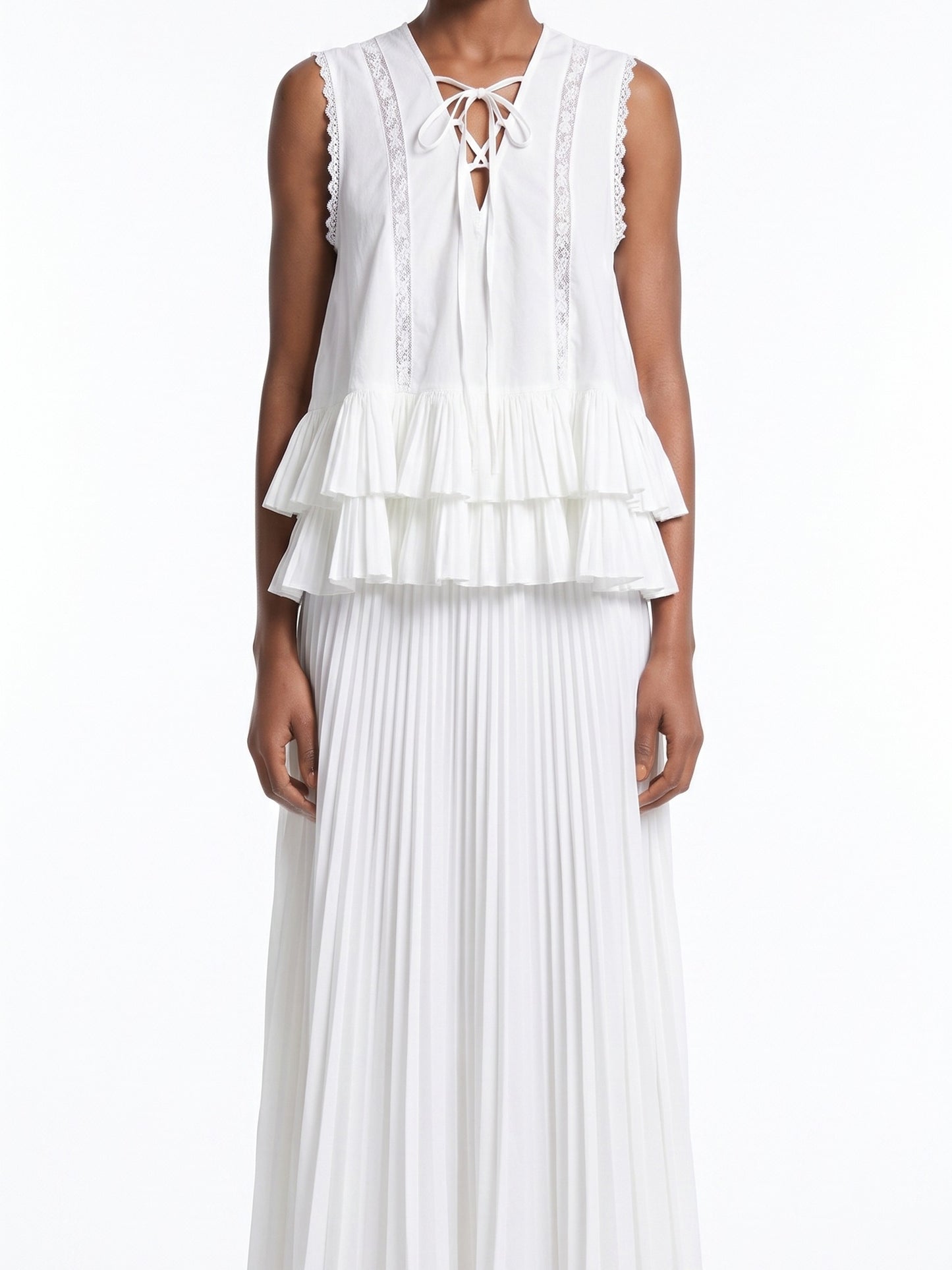 V-NECK RUFFLE SLEEVELESS TOP