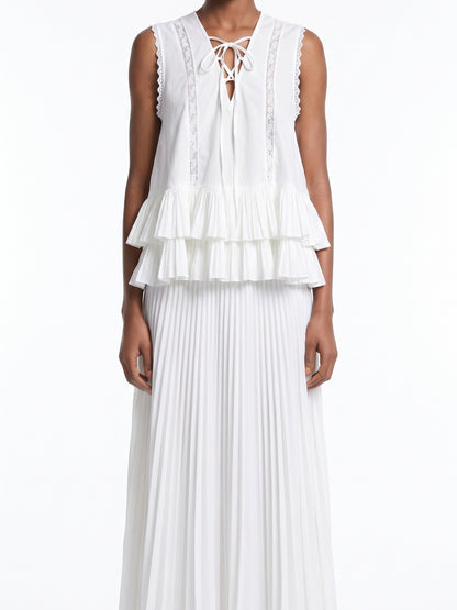 V-NECK RUFFLE SLEEVELESS TOP