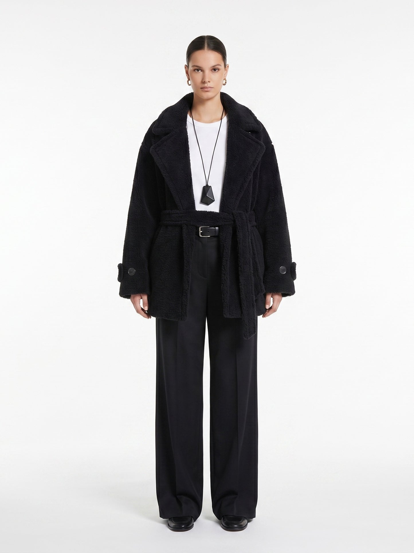 SHORT WOOL COAT